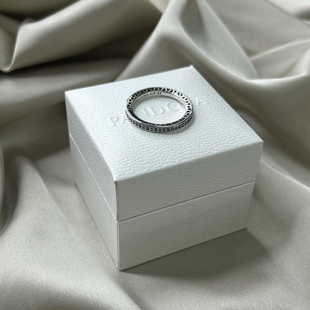 SALE❗Pandora Sparkle & Hearts Ring (Category: Rings) located in Manila. Submitted by badaloves_u (Listing ID 1467306421, Image 2). Description: - 💯 Authentic Pandora with Authenticity ALE marks - FREE Box and Paper bag 🛍️ - ✨ FREE Cleaning to any Pandora Store 🛵 LALAMOVE courier for same day delivery 🚚 J&T provincial courier.
