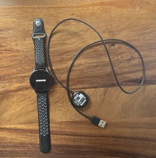 (Category: ) located in . Submitted by lookrain (Listing ID 1467210720, Image 1). Description: .