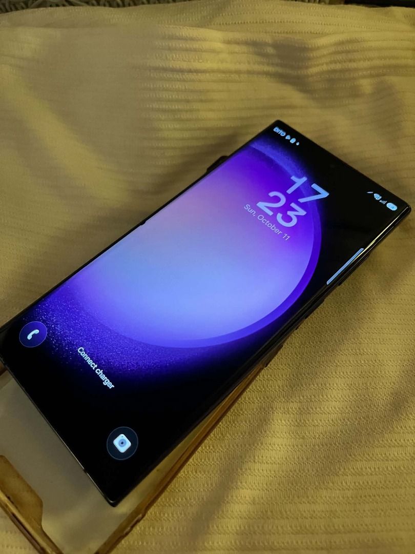 Samsung S23 Ultra (Category: Samsung) located in Manila. Submitted by samsam2_cat (Listing ID 1467278868, Image 2). Description: FS: Samsung Galaxy S23 Ultra Specs: - Snapdragon 8 Gen 2 (5G) - Openline - Knox version Issues (PLEASE READ BEFORE BUYING): - Green tint on the screen at low brightness. As the brightness is lowered too much, the screen gradually turns green. (Quick solution: To minimize this, keep the brightness not too low. It doesnt 