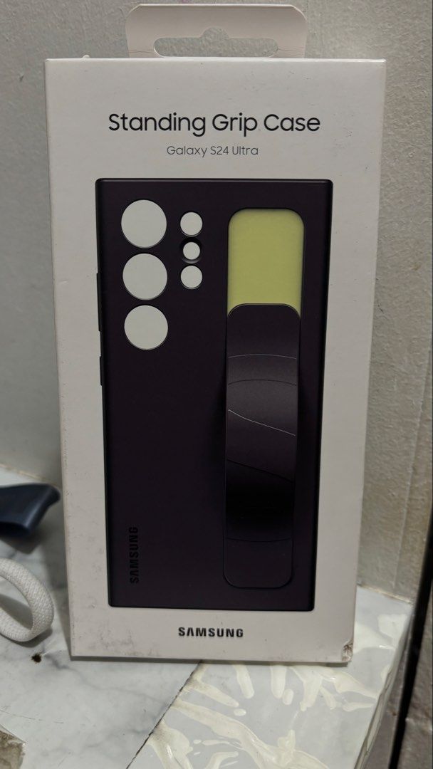 Samsung s24 ultra case (Category: Cases & Sleeves) located in Paranaque City. Submitted by prelovedph2019 (Listing ID 1467196707, Image 1). Description: ORIGINAL USED ONCE .