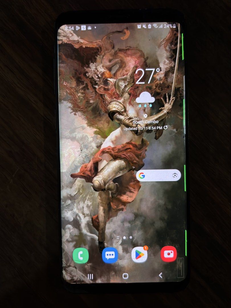 Samsung S9+ 256gb with issues (Category: Samsung) located in Makati City. Submitted by dubu21958570 (Listing ID 1467305836, Image 1). Description: FOR SALE: Samsung Galaxy S9 Plus (256GB) Rush / As-Is 256 GB Internal Storage 6 GB RAM Functional touch, cameras, Wi-Fi, speakers, charging, and call/text Condition & Issues: ❌ Screen Issue: May basag na maliit na part sa ibabang bahagi ng screen (see photos). ❌ Back Cover: Medyo naga-angat na ang back