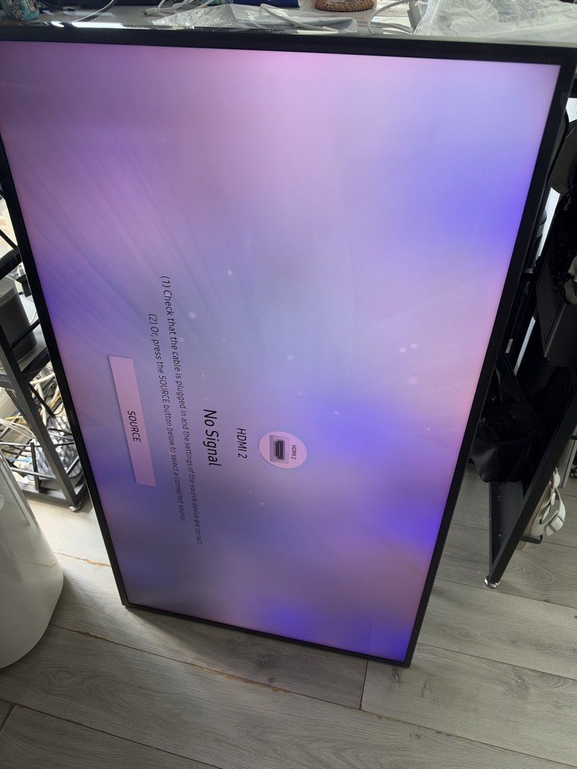 Samsung UA49MU6310J 49 inch Smart TV （分類：電視）位於 Hong Kong。 由 hangchinim 提交（商品編號 1467196474，圖片 2）。簡介： Samsung 49-inch television model UA49MU6310J. Tested and working, powers on to no signal screen. Multiple HDMI ports, USB ports, optical audio, and LAN port on the back. Pickup only. LED black light strips might need to be changed as there are some blue and purple spots around the screen. 。