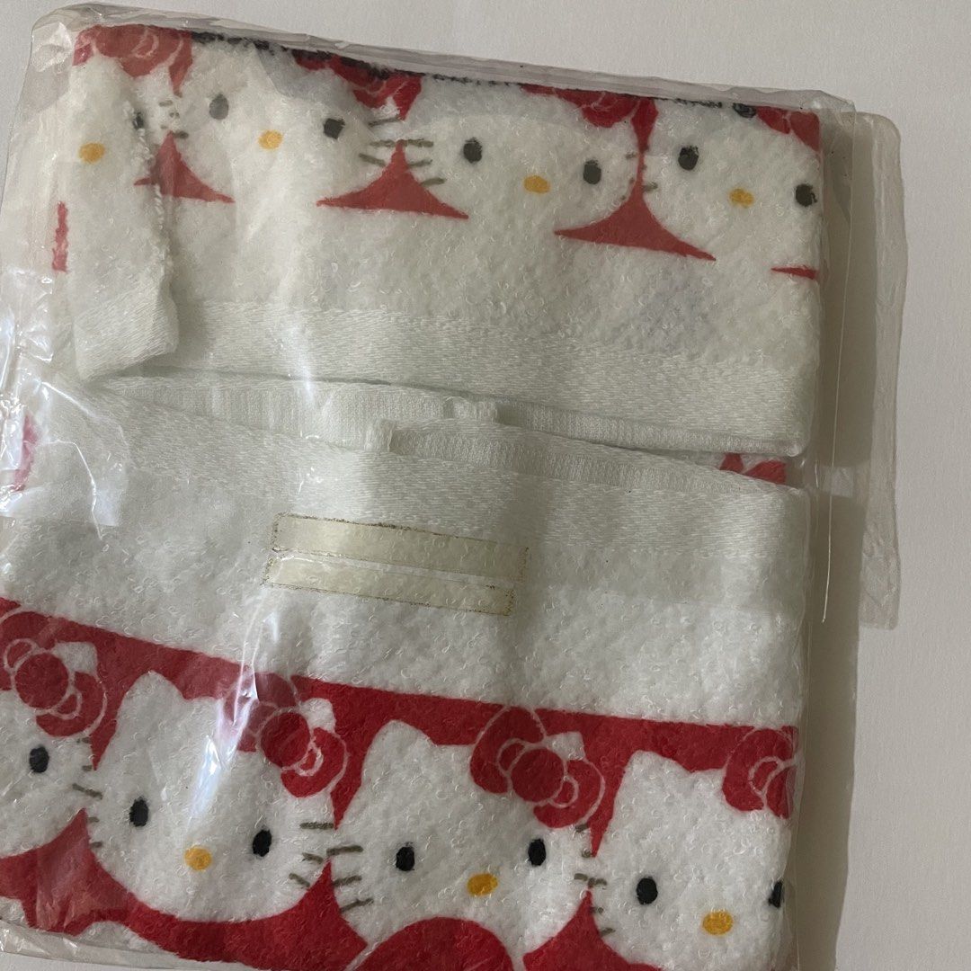 Sanrio Hello Kitty Face Towel (Category: Towels, Napkins & Holders) located in Butuan. Submitted by paperlueur (Listing ID 1467222141, Image 2). Description: .