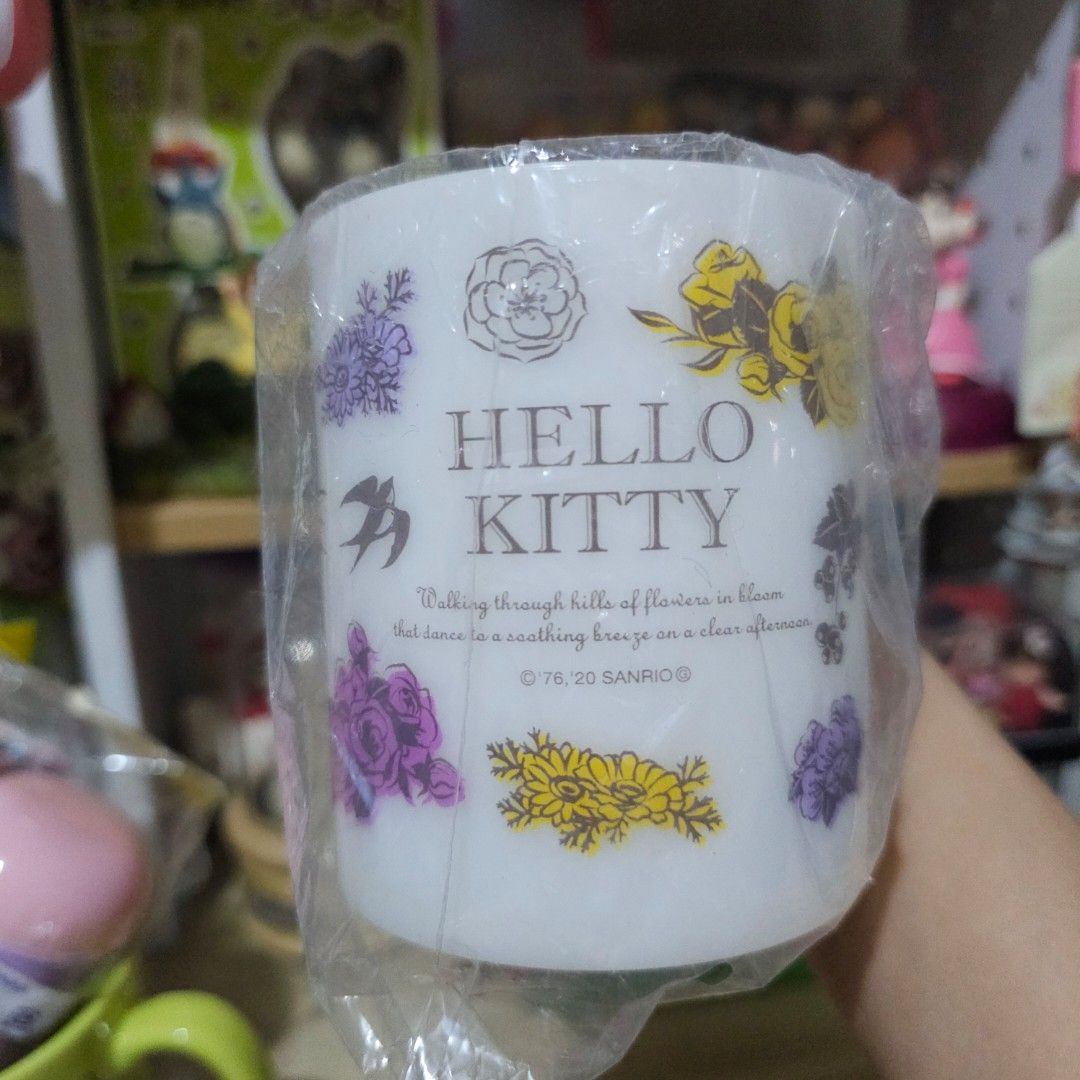 Sanrio Hello Kitty Plastic Cup (Category: Dinnerware & Cutlery) located in Manila. Submitted by lovelylovesjapan (Listing ID 1467283049, Image 2). Description: 🌸The item is on-hand and authentic from Japan 🌸Mode of Payment (MOP): GCASH/Bank Transfer 🌸Mode of Delivery (MOD): J&T or Lalamove (Shipping every Saturday and Sunday) Notes: 🩷Breakable items are packed with care and caution. Seller will not be held liable for any damages incurred by t
