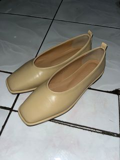 (Kategori: ) berada di . Dikirim oleh amelhusen18 (ID iklan 1467360850, Gambar 1). Deskripsi: .