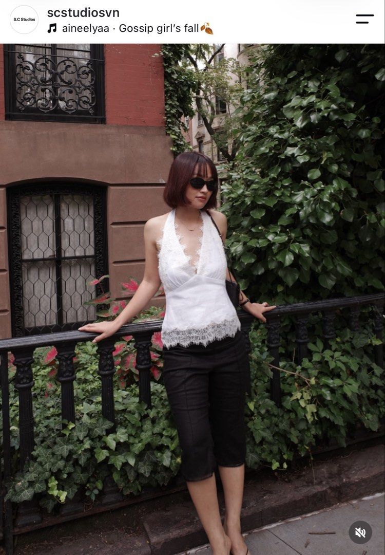 SC Studios Madelyn Lace Linen Top (Category: Sleeveless) located in Caloocan City. Submitted by jclosetsale (Listing ID 1467193147, Image 3). Description: - Brand: S.C Studios - Condition: Brand new with tag attached - Material: White linen - Style: Halter top with open back design - Details: Delicate eyelash lace trim along the V-neckline and bottom hem.