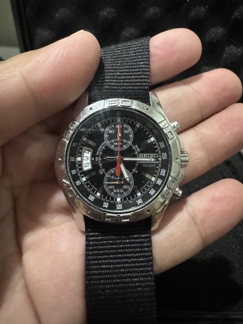 Seiko “SNN097P2” (Category: Men's Watches) located in Manila. Submitted by basilisk0816 (Listing ID 1467283919, Image 1). Description: A 100m water resistant field chronograph with a unique date window at 9 o’clock. The grab-and-go tool. Price is still negotiable. Can do delivery via lbc + shipping, payment first Note: please manage expectations since this is a pre-owned watch, not brand new. Scratches can be seen on the watches.