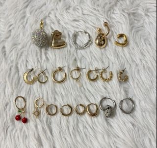 (Category: ) located in . Submitted by dalle_closet (Listing ID 1467235573, Image 1). Description: .