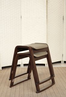 (Category: ) located in . Submitted by FurnitureGallery (Listing ID 1467305224, Image 1). Description: .