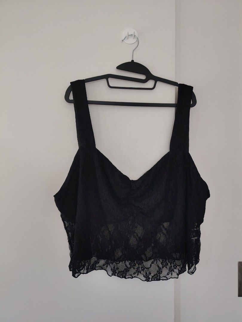 SHEIN Curve Black Lace Crop Top (Category: Sleeveless) located in Manila. Submitted by babeboxtheory (Listing ID 1467303947, Image 2). Description: - Brand: SHEIN Curve - Size: US 32/34 (8X) - Color: Black - Design: Square neckline with ruched center, wide straps, sleeveless - Detail: Sheer floral lace panel at the bottom hem - Style: Great for layering or a stylish night out.