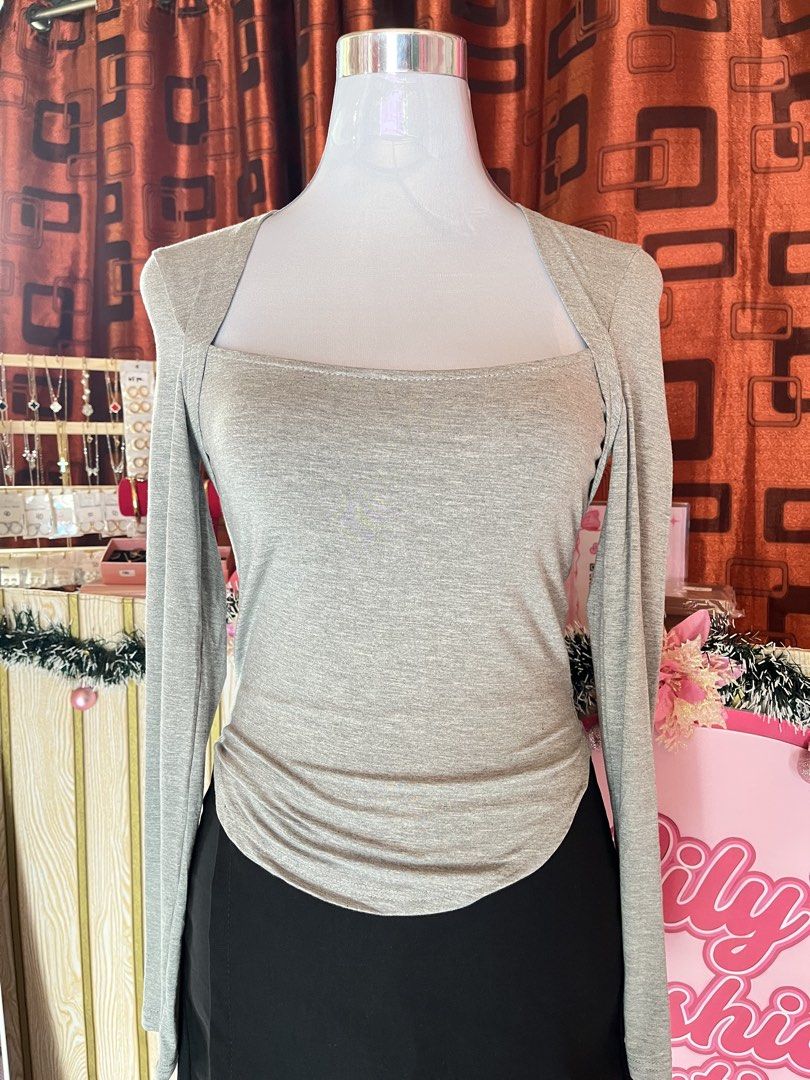 shein gray longsleeve-dazy (Category: Longsleeves) located in Manila. Submitted by myapparelshop (Listing ID 1467175069, Image 1). Description: .