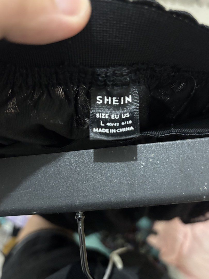 Shein Maxi Skirt (Category: Skirts) located in Santa Cruz. Submitted by homedecluttersale (Listing ID 1467356754, Image 2). Description: • Bought in Shein • Used/ Excellent condition • Fits Large to XL • Photos taken using mannequin only 🚚 Shipping via J&T only 📦 Shipping fee to be shouldered by buyer 💳 Mode of payment: GCash 📍 Santa Cruz, Laguna.