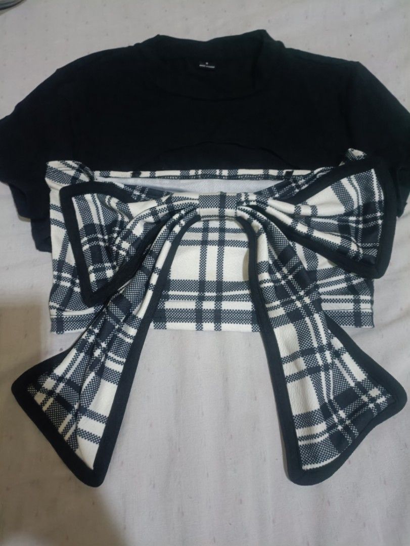 Shein Suna Kei Set (Category: Sets or Coordinates) located in San Jose del Monte. Submitted by arcaibu (Listing ID 1467362359, Image 3). Description: Once used. It didn't suit my style. Size small on tags for the 3. No flaws. Take all 3. Shipping via Jnt or Lalamove 📍SJDM, Bulacan.