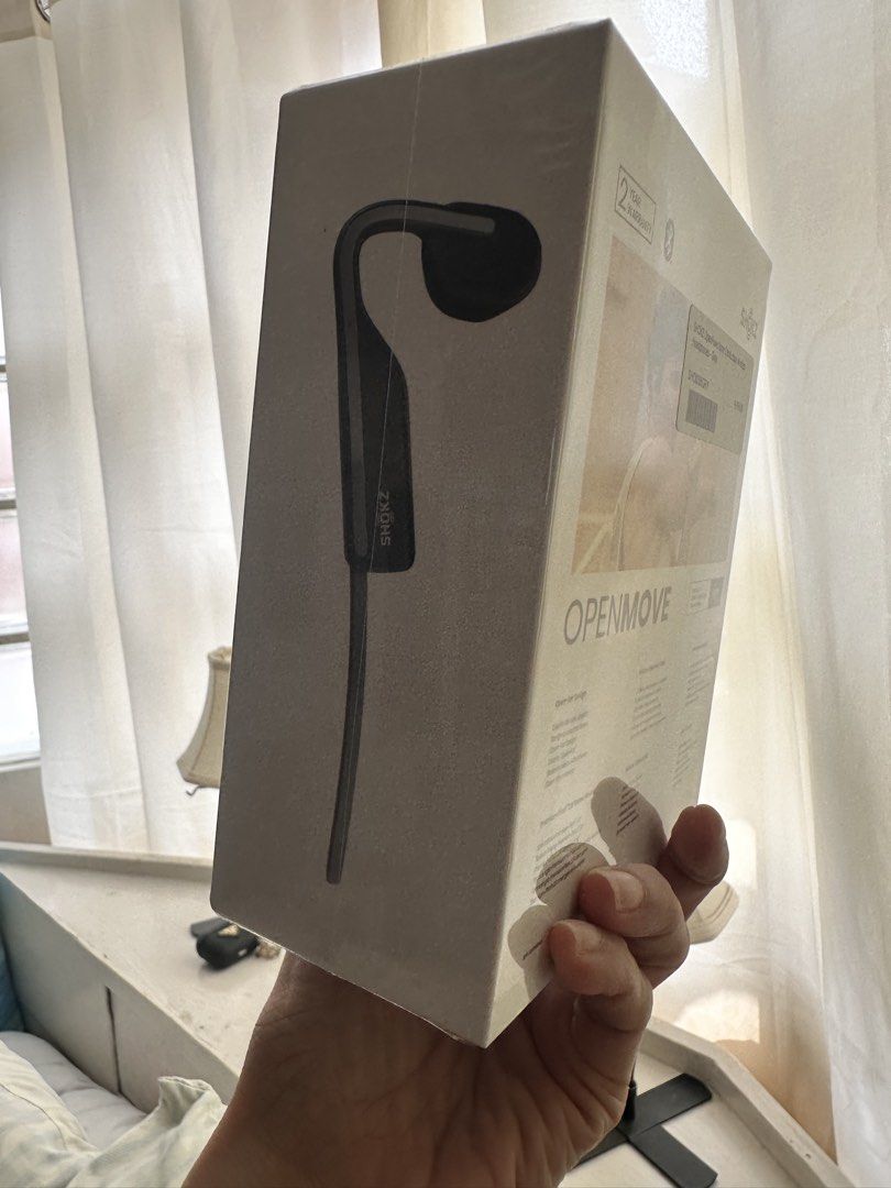 Shokz OpenMove Wireless Bone Conduction Headphones Grey (Category: Headphones & Headsets) located in Cebu City. Submitted by noemondragon (Listing ID 1467183477, Image 1). Description: - Brand: Shokz OpenMove Wireless Bone Conduction Headphones - Color: Slate Grey - Design: Open-ear design keeps your ears completely clear for situational awareness - Durability: IP55 sweat-resistant rating, perfect for workouts and active lifestyles - Battery Life