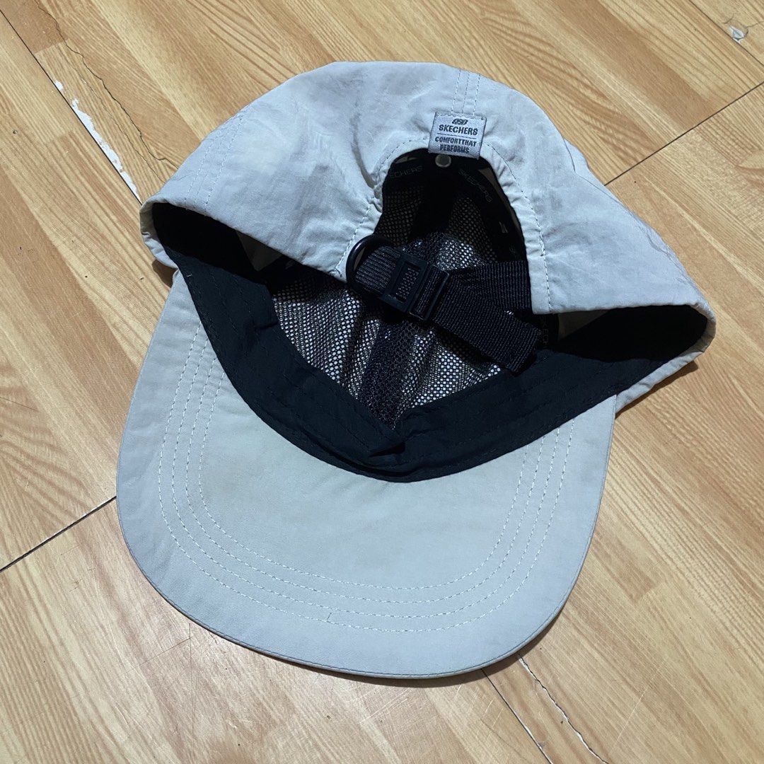 Skechers 6 Panel Cap (Category: Caps & Hats) located in Manila. Submitted by killthismane (Listing ID 1467313209, Image 3). Description: Skechers Drifit 6 Panel Cap Excellent .