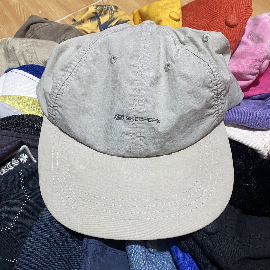Skechers 6 Panel Cap (Category: Caps & Hats) located in Manila. Submitted by killthismane (Listing ID 1467313209, Image 1). Description: Skechers Drifit 6 Panel Cap Excellent .