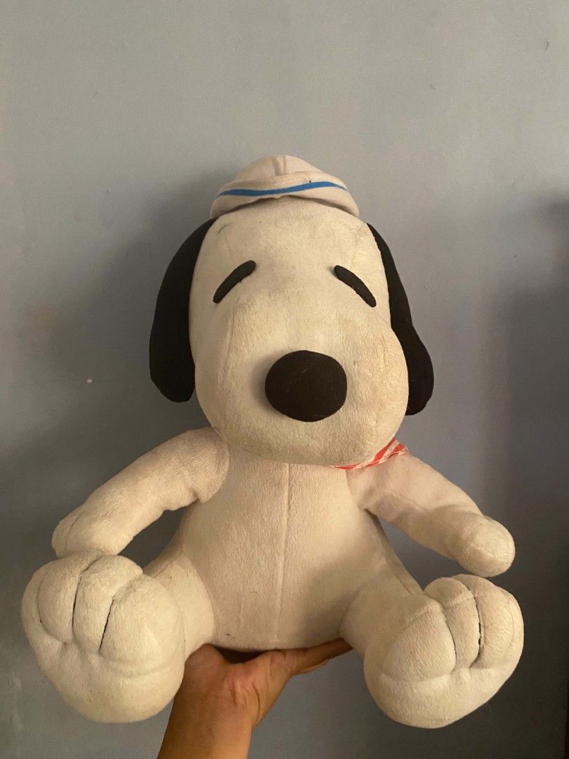 Snoopy Peanuts Sailor Outfit Plush Toy (Category: Plushies & Soft Toys) located in Sorsogon. Submitted by qmnaei (Listing ID 1467221882, Image 1). Description: DM me for more details. MOP: Maribank/ Maya, only. Note: Shipping fee shall be shouldered by the buyer. JNT/ LBC, only. RFS: Super badly need extra funds to pay for tuition 🥲🥲🥲 Please help. .
