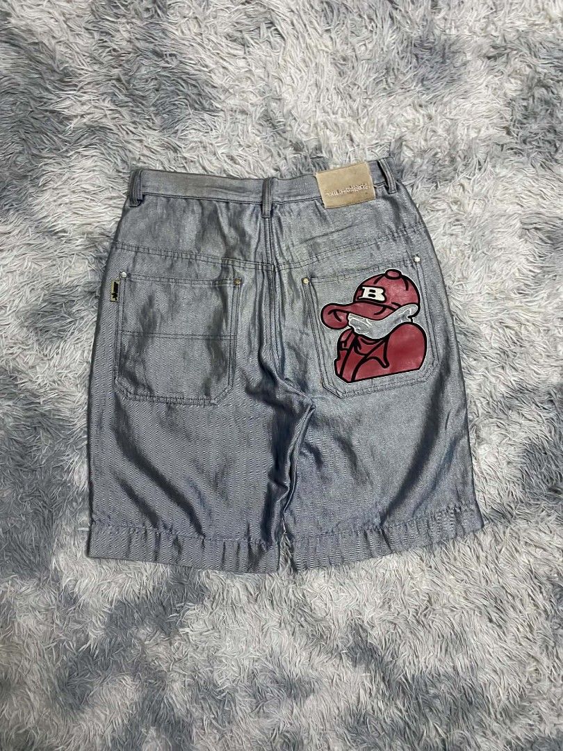 SOHK JORTS (Category: Shorts) located in Manila. Submitted by aize2thrft (Listing ID 1467223433, Image 1). Description: SOHK JORTS LIGHTLY USED BUT STILL PRESENTABLE NO ISSUE W'34-36 L'26.5 LO'12.