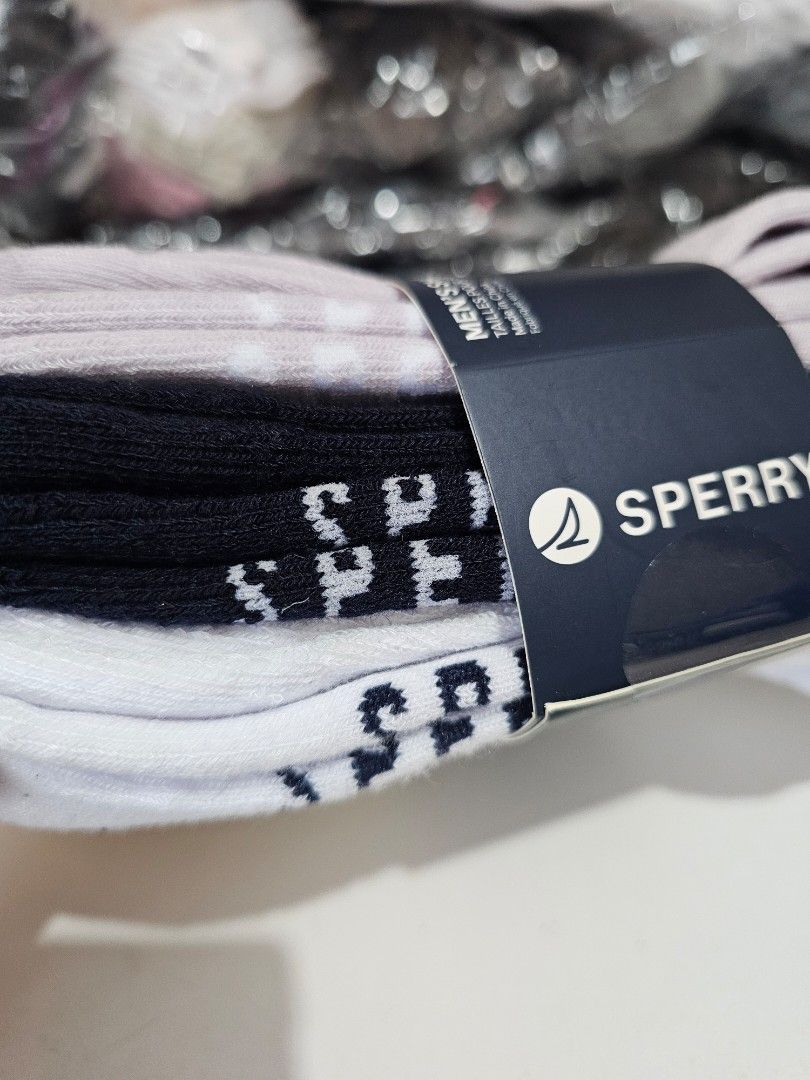 SPERRY Men's Crew Cut Socks - 6 pairs (Category: Socks) located in Quezon City. Submitted by senyoramaria2 (Listing ID 1467217222, Image 3). Description: SPERRY Crew Cut Socks Cushion US Men's 6 - 12 6 pairs 2 x White 2 x Lavender 1 x Navy Blue 1 x Light Yellow #USpasabuy.