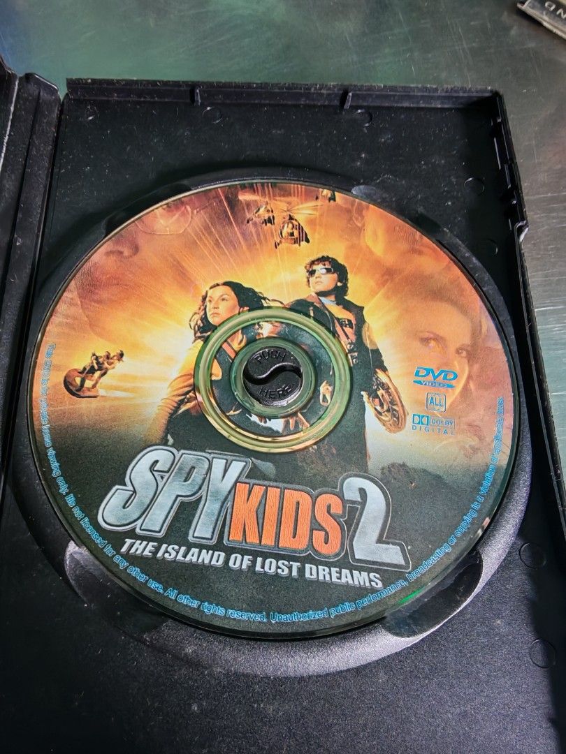 Spy Kids 2 (Category: CDs & DVDs) located in Carmona. Submitted by tech_hub_cavite (Listing ID 1467225785, Image 3). Description: .