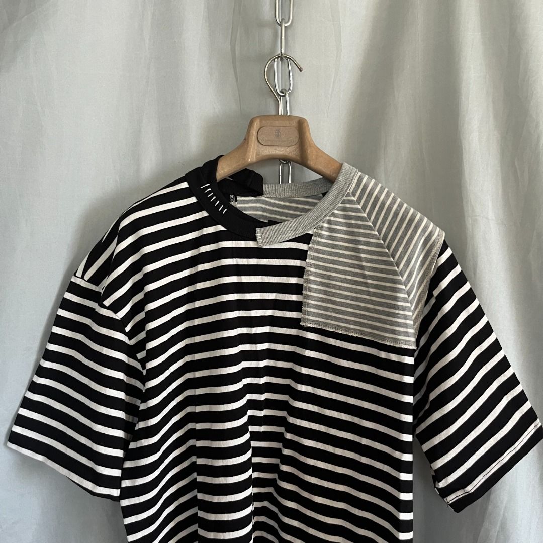 SS22 Kolor Docking Stripe T-Shirt (Category: Tshirts & Polo Shirts ) located in Quezon. Submitted by _babypluto (Listing ID 1467190042, Image 2). Description: agged size: 1 Condition: no flaws, very good condition MEASUREMENTS: Width: 24 inches Length: 29 inches Note: actual color of the item may change due to lighting. .