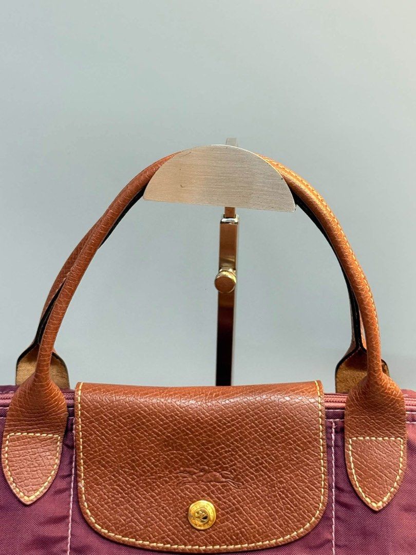 STEAL❗️AUTH❗️LONGCHAMP TOTE BAG (Category: Luxury Bags & Wallets) located in Caloocan City. Submitted by shopaholicatheart (Listing ID 1467291616, Image 2). Description: 🔖 GUARANTEED AUTHENTIC! STEAL PRICE! 🔖 Has minor bubbles and stain inside but no punit! Canvas 10/10! 🔖 Fits a lot inside! Perfect airport or office bag! 🔖 Super nice color! GANDA IN PERSON! FIRST TO MINE! ❤️🥰❣️.