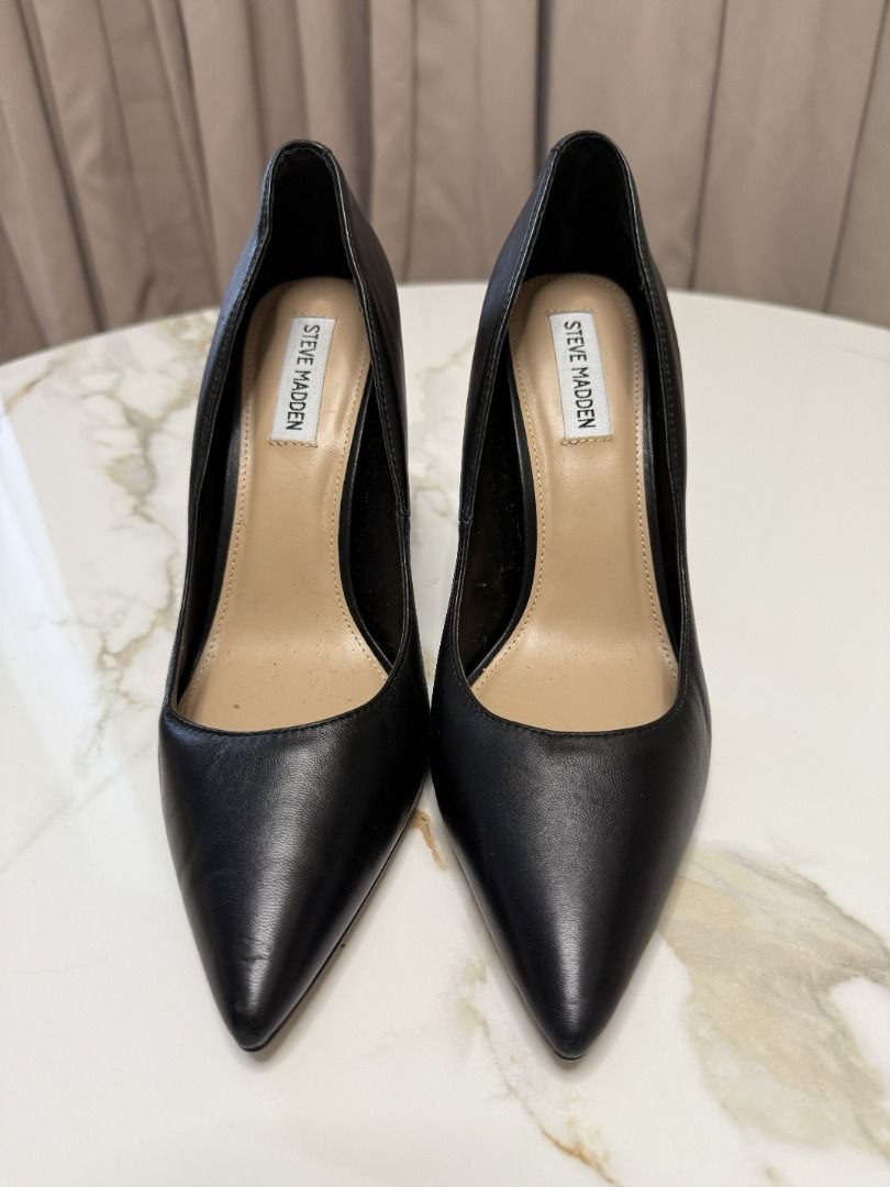 STEVE MADDEN Black Pointed Heels in Size 10 (Category: Heels) located in Marikina City. Submitted by tashdeclutters. (Listing ID 1467221713, Image 1). Description: ✨ STEVE MADDEN Black Pointed Heels in Size 10 - P3990 ✨ Condition 1: Brand New 🛍️ Purchased in: USA ✨ @tashdeclutters ✨ Created to share the things that no longer spark joy with Tash — and hopefully, let them spark joy for someone else. 🤍 📌 SHOP POLICIES • Prices posted are FINAL. •