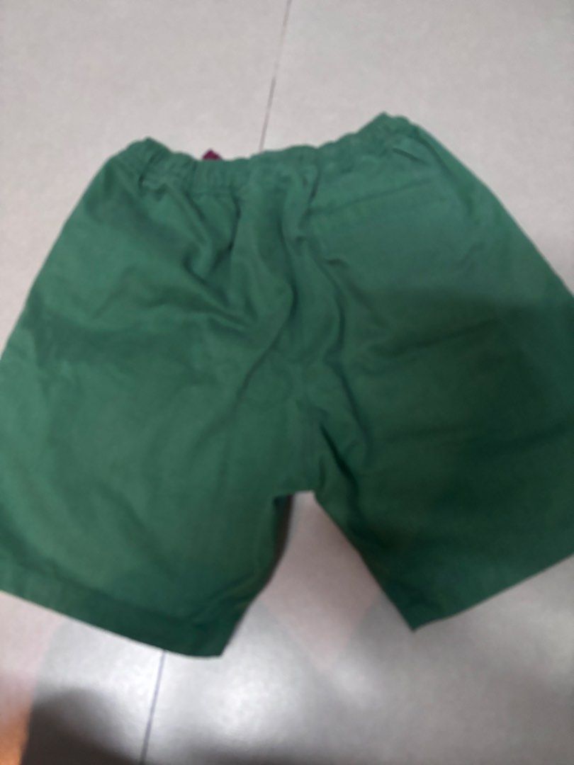 Straightforward Green Shorts Size Small (Category: Shorts) located in Bacoor. Submitted by arvzzy (Listing ID 1467362422, Image 2). Description: - Brand: Straightforward - Color: Green - Size: Small - Condition: Good - Waistband: Elastic with drawstring - Pockets: Two side pockets and a back pocket detail - Perfect for comfortable daily casual wear.