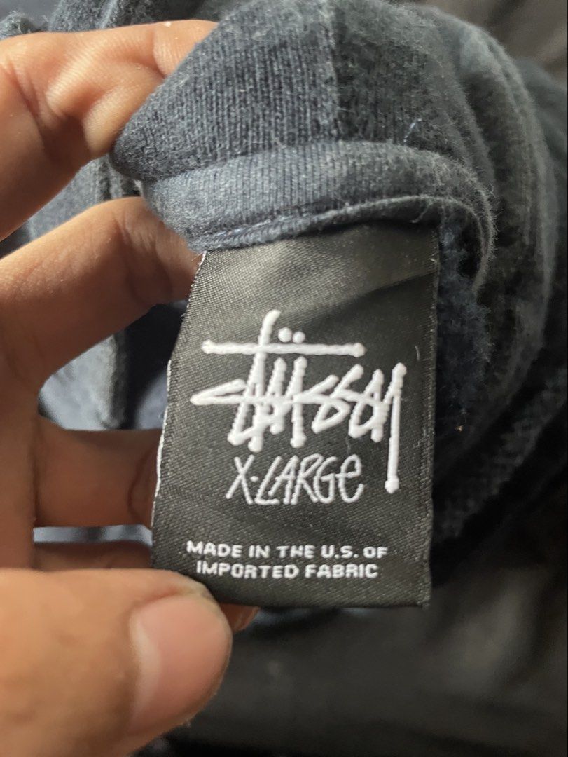 Stussy (Category: Coats, Jackets and Outerwear) located in Molave. Submitted by sixthrift (Listing ID 1467333457, Image 3). Description: Stussy Size xl on tag Dimes 23/29 Issue nasa last pic.