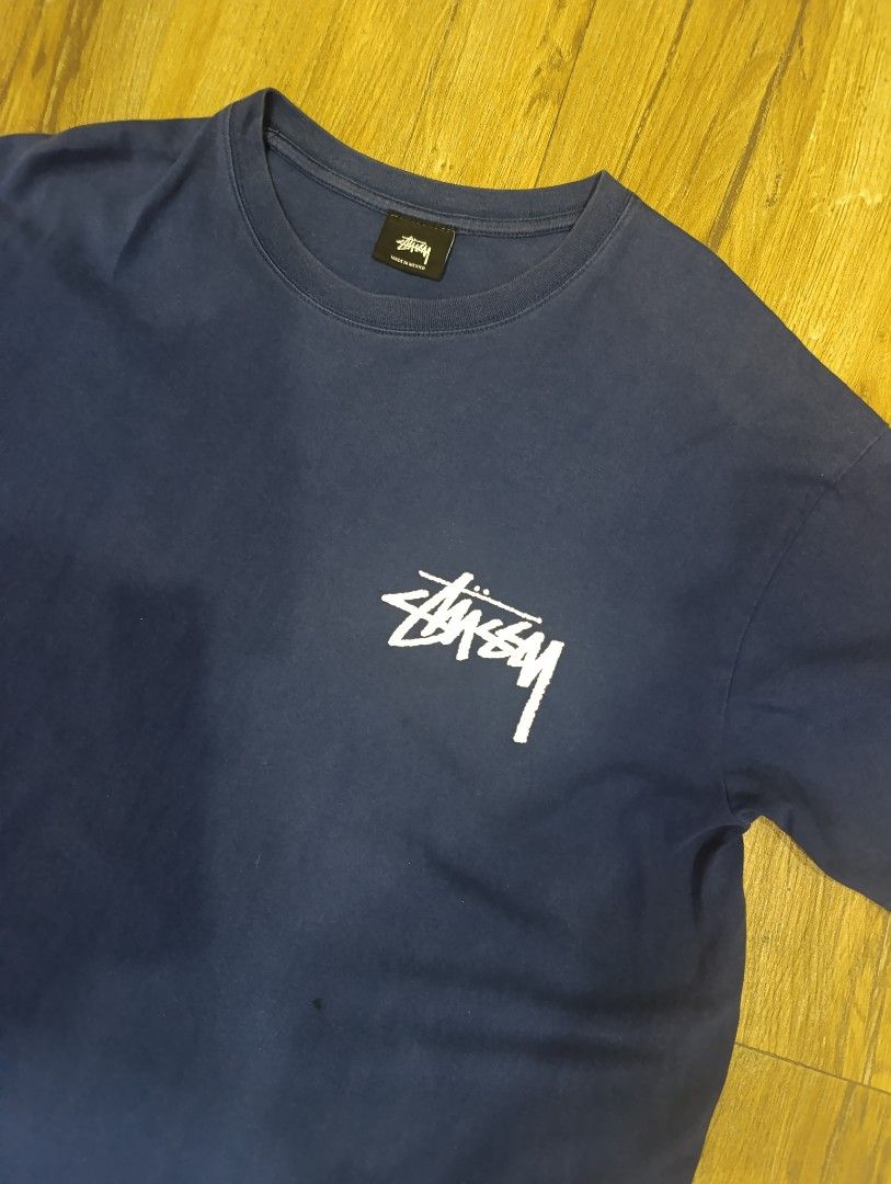 STUSSY BLUE DICE TEE (Category: Tshirts & Polo Shirts ) located in Angeles City. Submitted by kc_archvs (Listing ID 1467350287, Image 3). Description: Size on tag: XL Dimes: 21.5x30 650php issue: needs wash if delivery +sf.