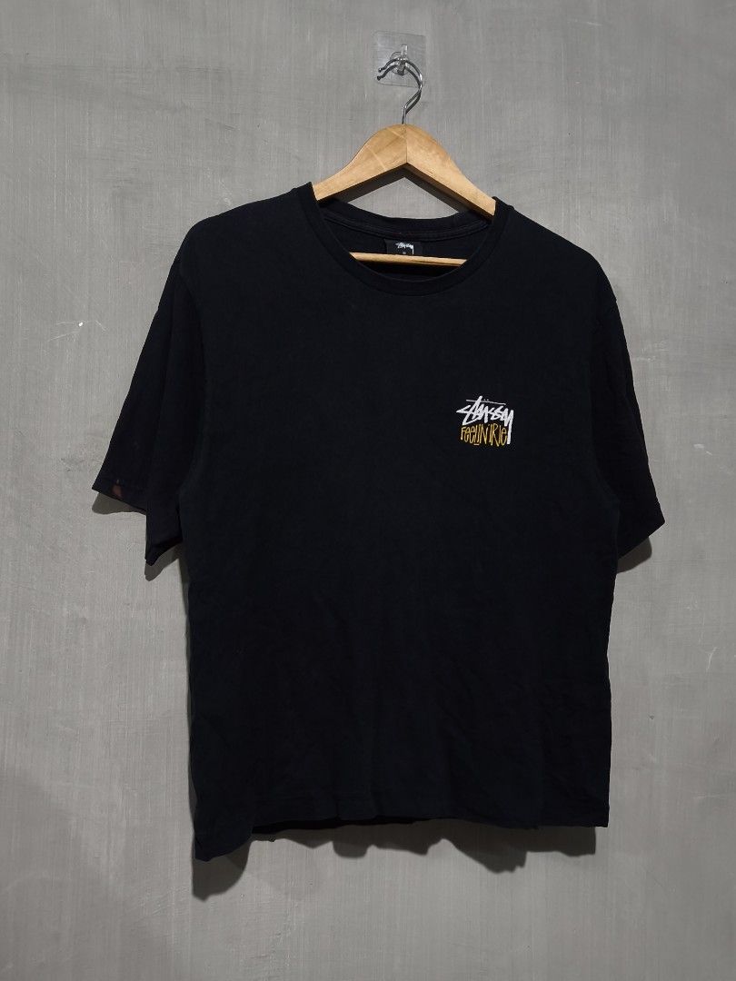 STUSSY FEELIN'IRLE (Category: Tshirts & Polo Shirts ) located in Pandi. Submitted by rhaine.2zz (Listing ID 1467256085, Image 1). Description: STUSSY FEELIN'IRLE AUTHENTIC GOOD CONDI ISSUE LAST PIC AND CRACK PRINTS NO PINHOLE SIZE MEDIUM 20/26 📩📩📩.