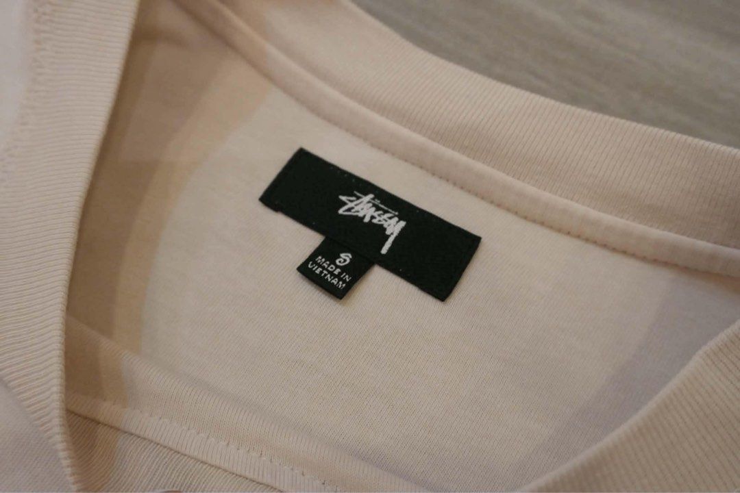 Stussy Lazy Tee Basic Shirt S (Japan) (Category: Tshirts & Polo Shirts ) located in Binan City. Submitted by brlt_ay (Listing ID 1467314800, Image 3). Description: - Brand: Stussy - Color: Pale Peach - Size: Small - Used thrice only - Bought from Stussy Harajuku, Tokyo (OG price: ₱5k) - Small.