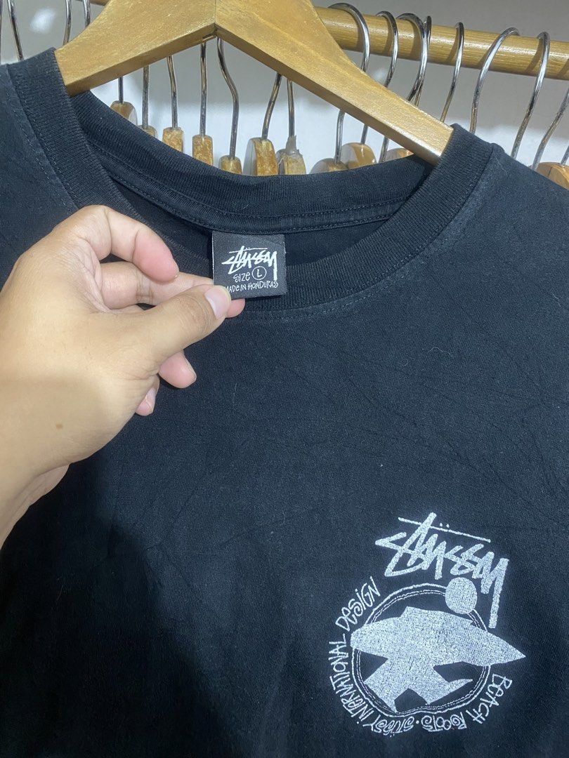 Stussy surfman tee (Category: Tshirts & Polo Shirts ) located in Legazpi City. Submitted by dimas_loot (Listing ID 1467300418, Image 3). Description: Stussy surfman tee Minimal hairline Size large .