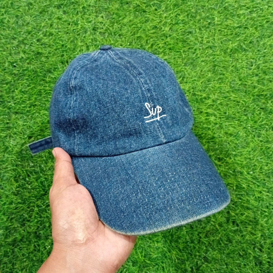 supreme cap denim dad hat (Category: Caps & Hats) located in Muntinlupa City. Submitted by rianrax3012 (Listing ID 1467288610, Image 2). Description: .