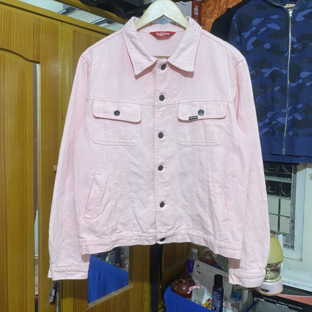 Supreme SS16 USA Denim Trucker Jacket (Category: Coats, Jackets and Outerwear) located in Manila. Submitted by 4114thrifts.ph (Listing ID 1467349079, Image 1). Description: Item Name: Supreme SS16 USA Denim Trucker Jacket (Details) • Size: Large on tag • Dimes: 22x23 • Color Rate: 9.2/10 • Issue/s: Need Wash & Cut Washtag Mine: 1,050 Free Shipping 📥 Dasmariñas City, Cavite, 4114📍.