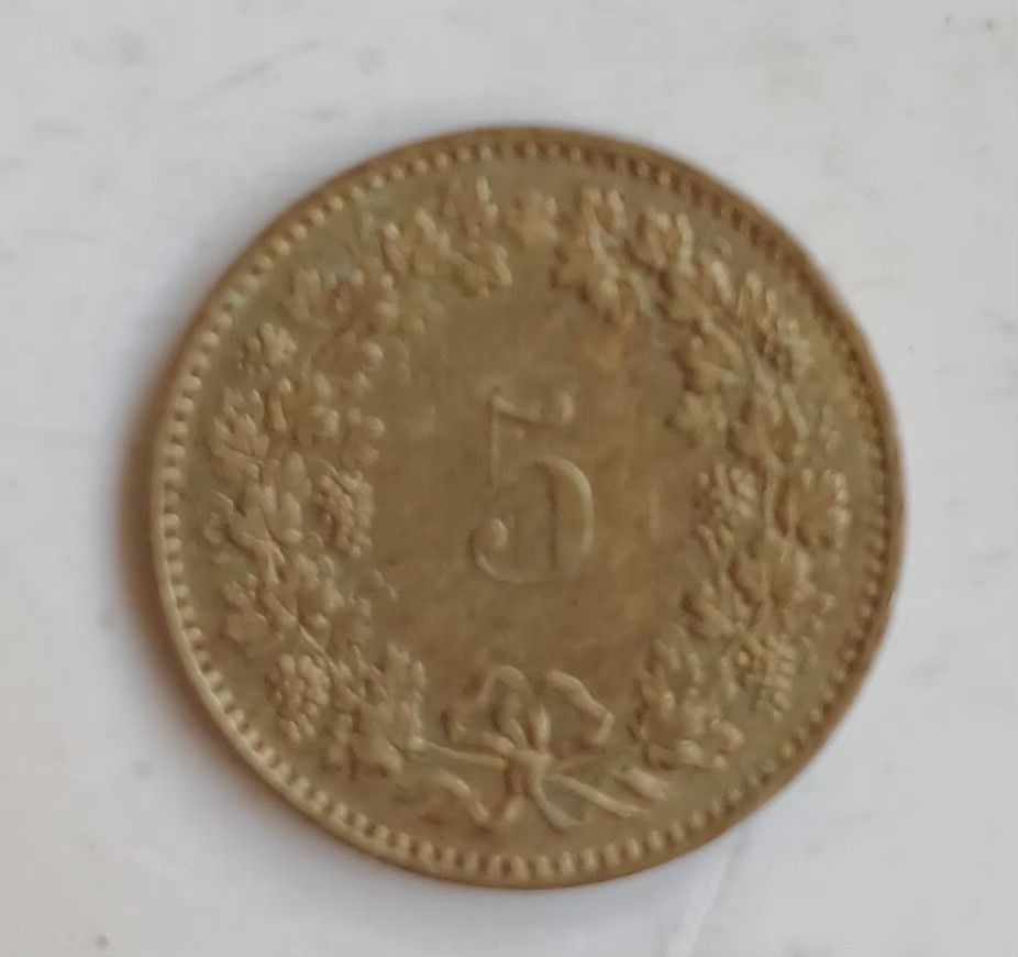 Switzerland 5 rappen 1983 (Category: Currency) located in Lipa City. Submitted by MAGBABALOT7 (Listing ID 1467189209, Image 2). Description: 17.mm in diameter copper aluminum compoaitio.