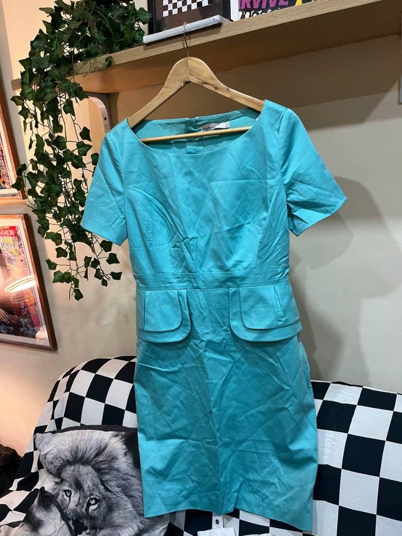 Tailored Peplum-Pocket Sheath Dress (Category: Luxury Apparel) located in Quezon City. Submitted by michypeachyy1 (Listing ID 1467320456, Image 1). Description: 2000 plus shipping med to large size.