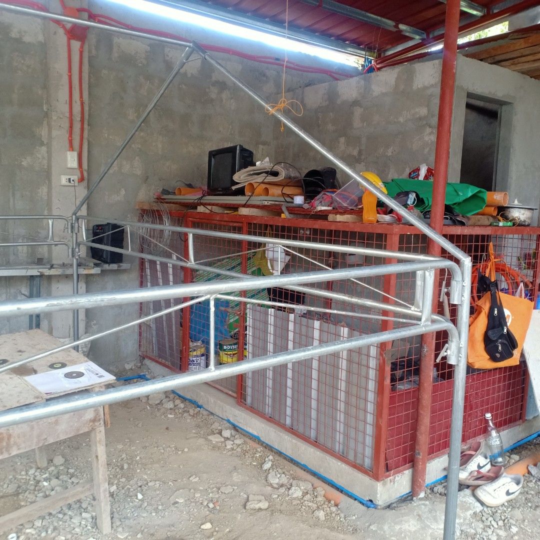 Tent (Category: Construction & Building Materials) located in San Jose. Submitted by jjtent (Listing ID 1467243669, Image 3). Description: Heavy duty tent..