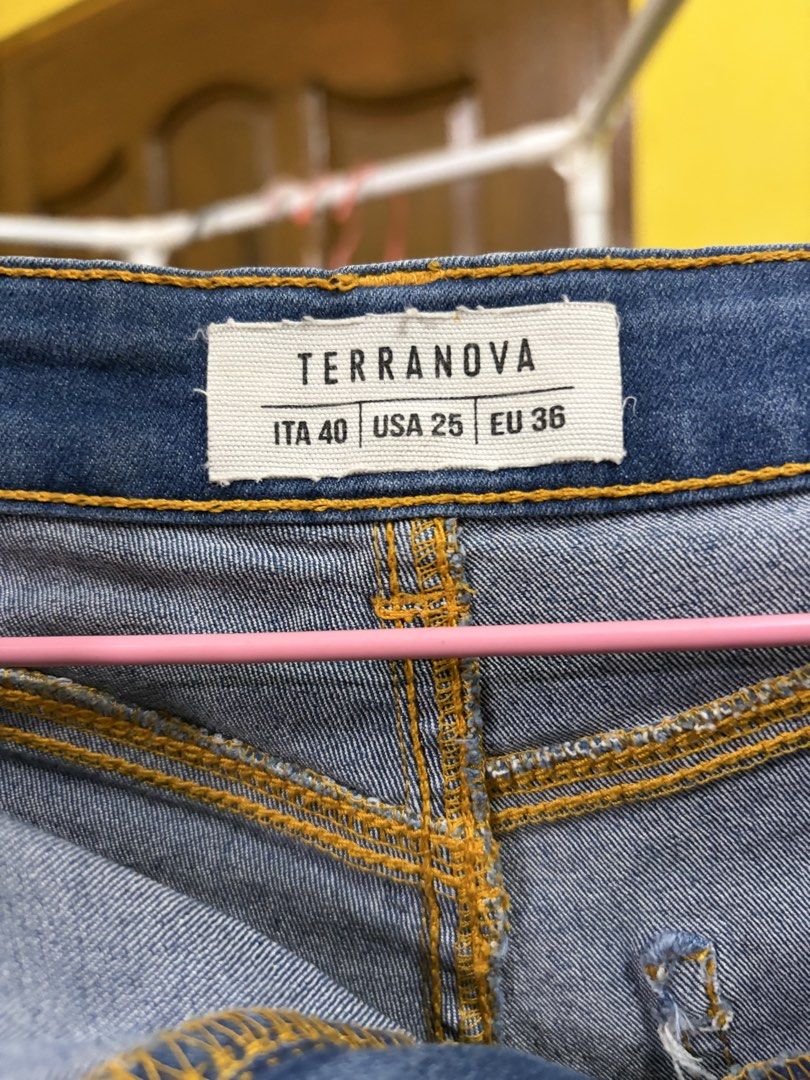 Terranova Blue Denim Shorts (Category: Shorts) located in Calamba. Submitted by handpickedbynetty (Listing ID 1467223615, Image 2). Description: - Brand: Terranova - Style: Classic blue wash denim shorts with trendy rolled cuffs - Details: Eye-catching contrast yellow stitching, button fly, and durable metal zipper - Size: ITA 40, USA 25, EU 36 (fits Extra Small/Small) - Condition: Excellent, ready to wear - Perfect for casual days and summer out