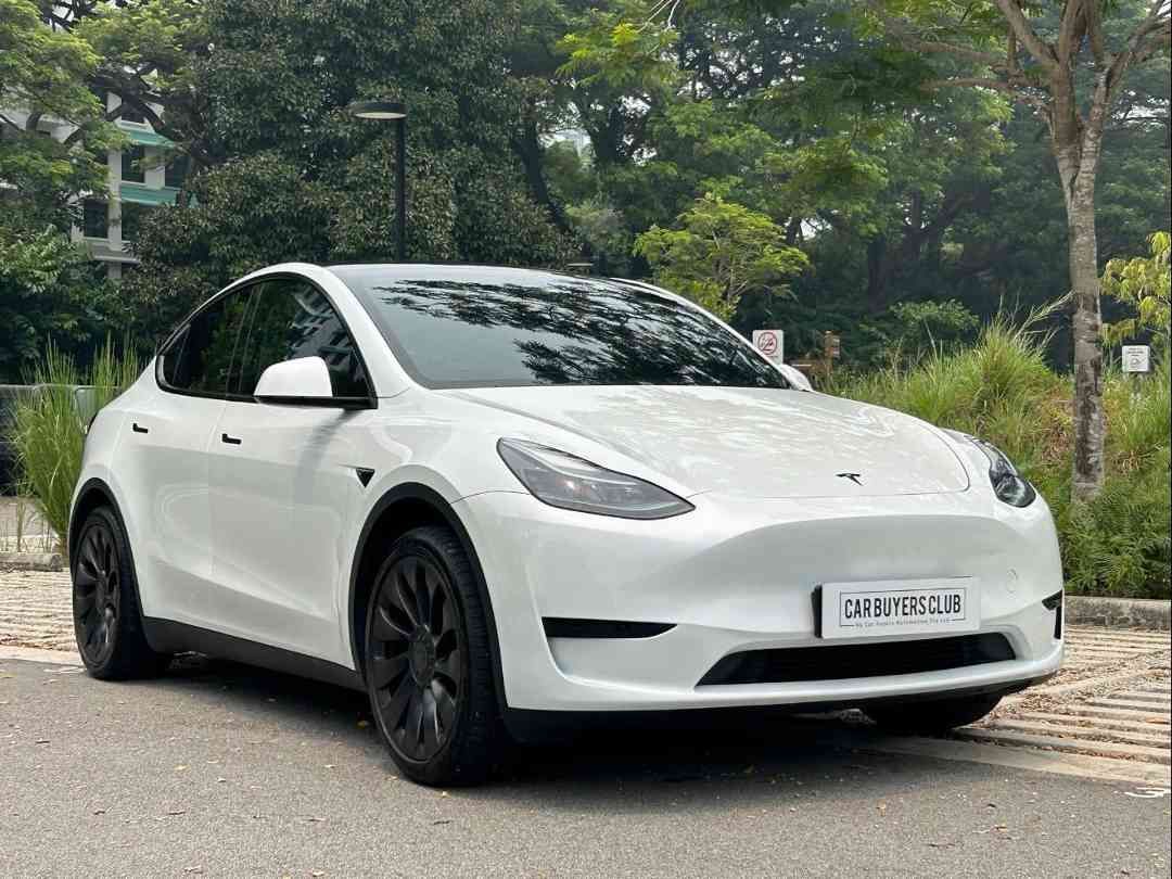 Tesla Model Y Electric RWD (A) (Category: Used Cars) located in Singapore. Submitted by carbuyersclub (Listing ID 1466412553, Image 1). Description: Showroom: Car Buyers Automotive Pte Ltd 1 Kampong Ampat #07-09/10 Singapore 368314 CarBuyers Club SG #1 Tesla reseller, 500+ Google reviews, SGCM Premium Dealer 2026! Cash rebate of $15,913 to grab at the end of COE! 1 owner unit! Comes with Tesla 4 years vehicle warranty and 8yr battery warranty for
