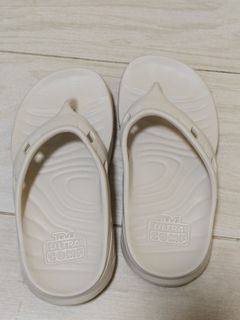 （分類：）位於 。 由 tsintsin0909 提交（商品編號 1467267402，圖片 1）。簡介： 。