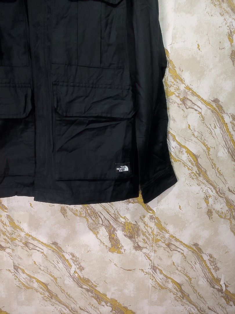 The North Face Black Utility Field Jacket (Category: Coats, Jackets and Outerwear) located in Cabuyao City. Submitted by jederama (Listing ID 1467272282, Image 2). Description: THE NORTH FACE - UTILITY FIELD JACKET SIZE : LARGE ON TAG WIDTH - 23.5 LENGTH - 28 EXCELLENT CONDITION NO ISSUE / NO FLAWS AUTHENTIC 💯 1,600 + SHIPPING FEE.