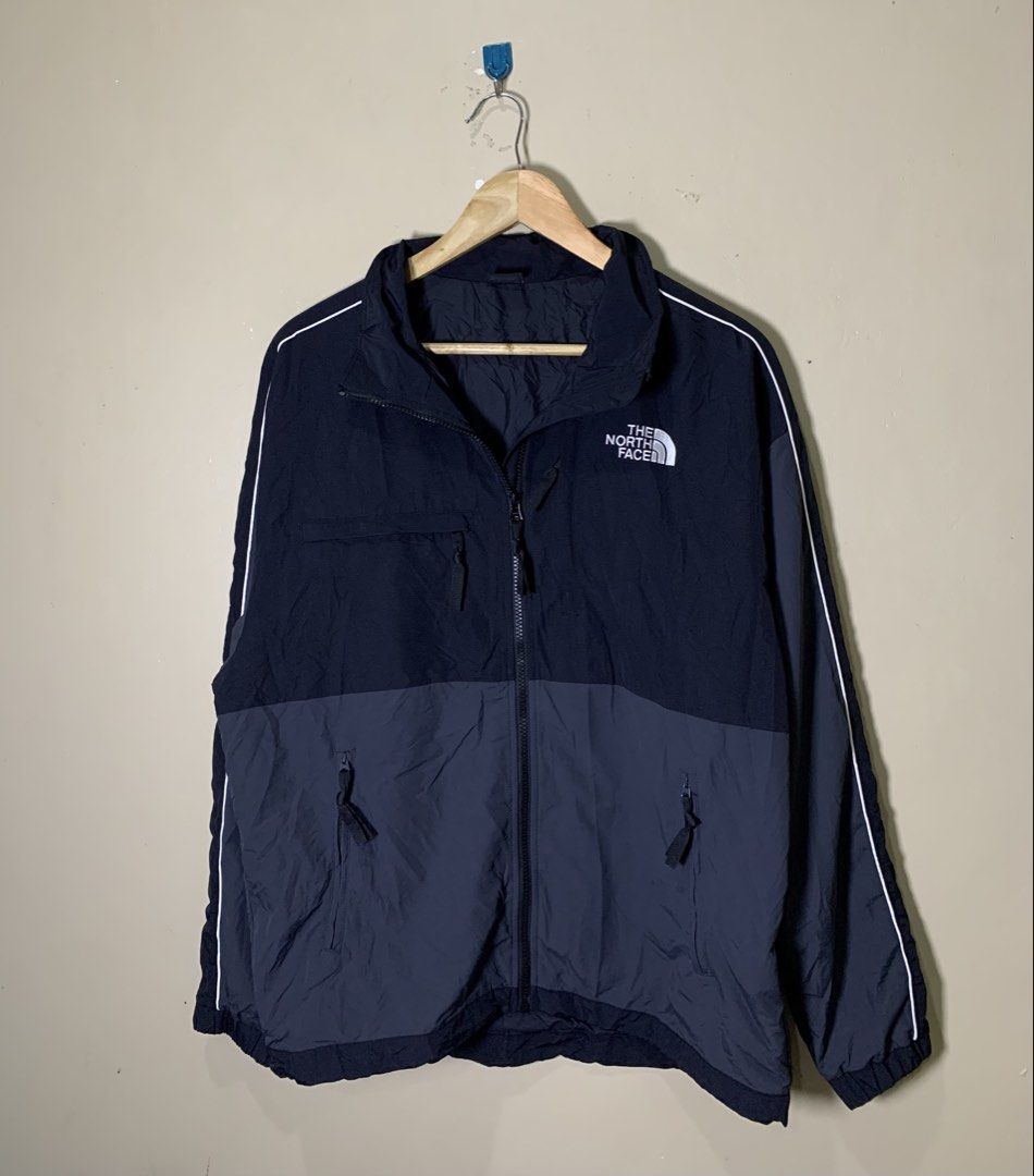 The North Face Denali Training Jacket (Category: Coats, Jackets and Outerwear) located in Molave. Submitted by mysticbird_38213e (Listing ID 1467302628, Image 2). Description: Good as new No issue Sobrang solid nito Pwede sa maselan! Maganda sa personal.