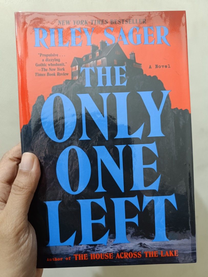 The Only One Left by Riley Sager Paperback (Category: Storybooks) located in Manila. Submitted by bookworm_2070 (Listing ID 1467302255, Image 1). Description: RFS: Decluterring. Done Reading Authentic, bought from Fullybooked. No annotations. Flaws: None Price: 💰 500 (original price @699 php) 📦 MOD (shouldered by buyer): Lalamove (within Metro Manila only) or J&T Express direct 📦 Meetups: SM Megamall, MRT Shaw Boulevard or other nearby areas. 