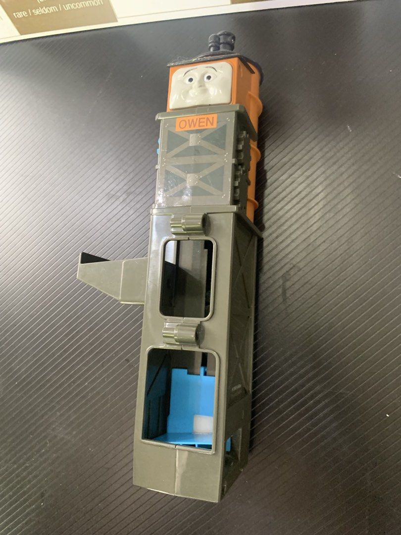 Thomas - Owen - Parts (Category: Kids Toys) located in Carmona. Submitted by bihira (Listing ID 1467200065, Image 1). Description: Thomas - Owen - Parts - WYSIWYG - working gimmiks.