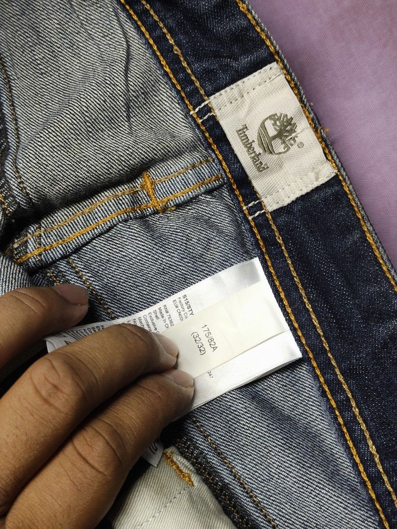 Timberland straight cut Thompson Lake (Category: Jeans) located in San Jose. Submitted by dripdropph22 (Listing ID 1467290215, Image 3). Description: Timberland Thompson Lake 799+sf Unli vouche Unli VC.
