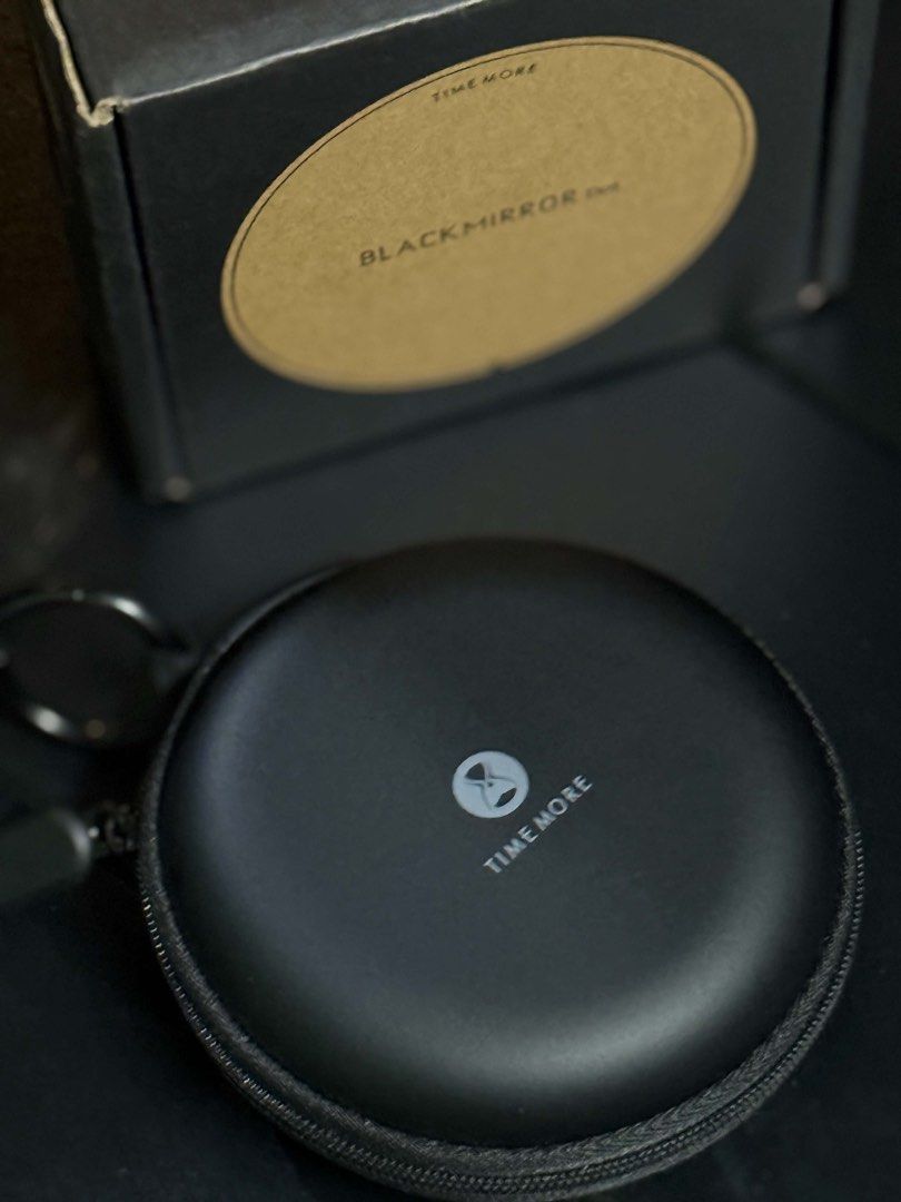 Timemore BlackMirror Dot scale (Category: Other Gadgets) located in Mandaluyong City. Submitted by fierceshark.44ce3c (Listing ID 1467234906, Image 3). Description: FOR SALE: TIMEMORE BLACK MIRROR DOT ☕ Upgrade your coffee brewing experience with the TIMEMORE Black Mirror Dot! 🖤 A sleek and minimalist coffee accessory for coffee lovers who appreciate precision, style, and consistency in every brew. ✨ Features: ● 🖤 Premium minimalist black desig