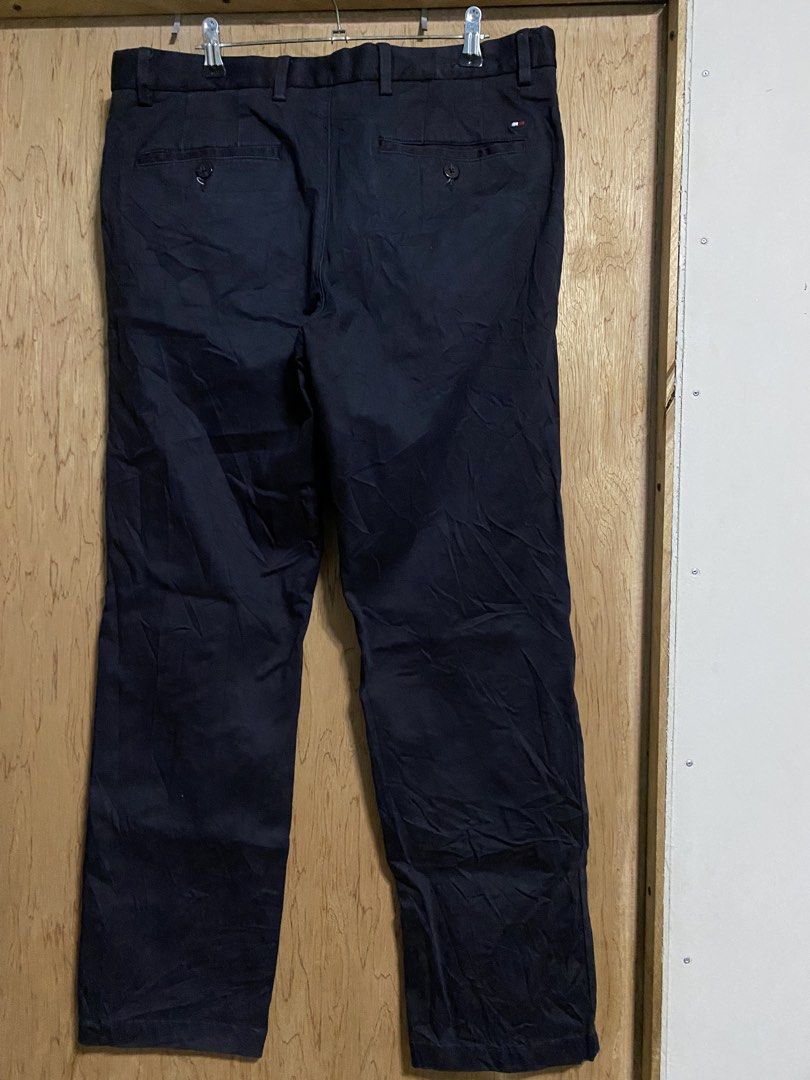 Tommy Hilfiger Chino Pants (Category: Chinos) located in Manila. Submitted by callejage69430 (Listing ID 1467357918, Image 1). Description: Tommy Hilfiger chino pants 33-34 waistline 38 Lenght Excellent condition no issue.