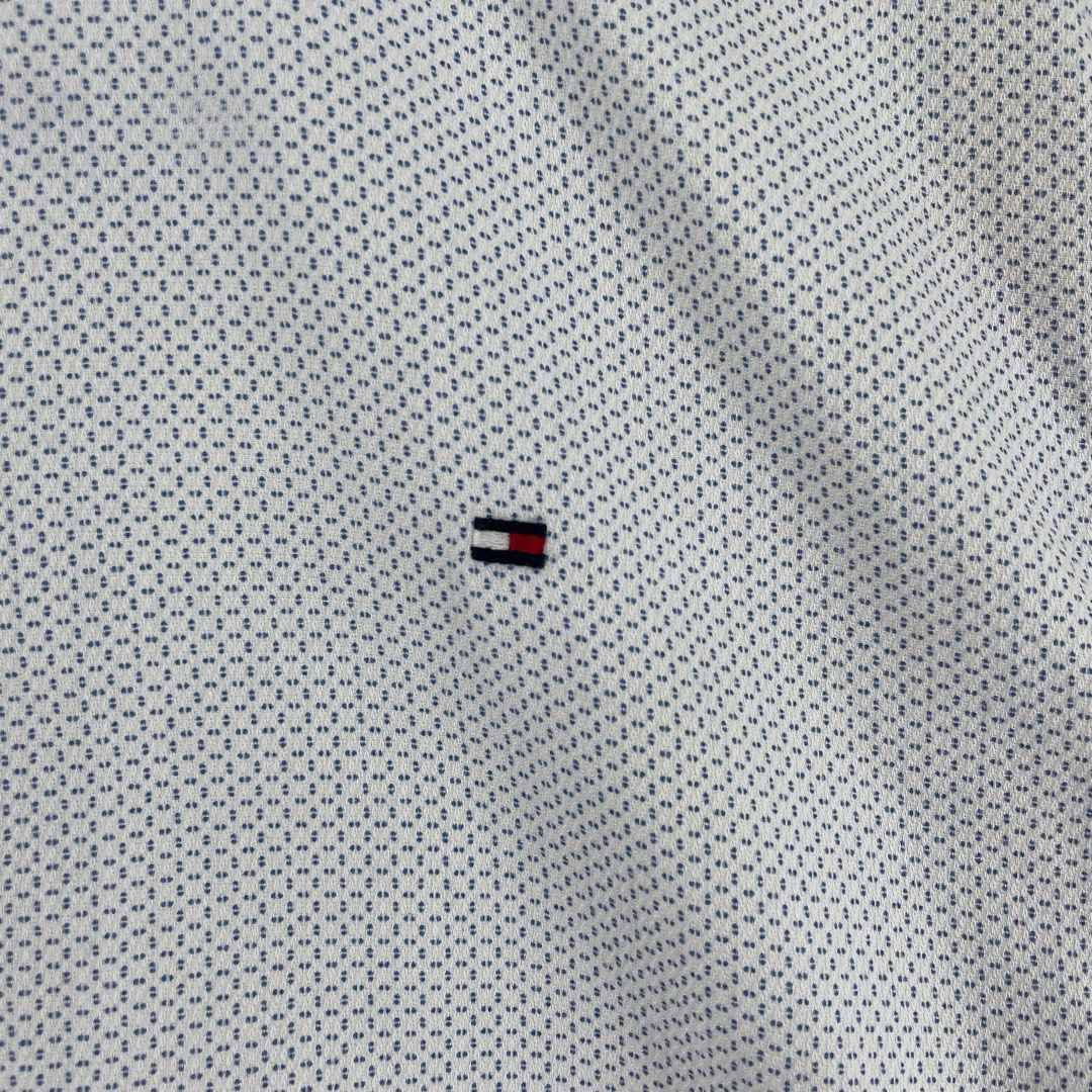 Tommy Hilfiger Pattern Button up Shortsleeve Polo (Category: Tshirts & Polo Shirts ) located in Manila. Submitted by buzz.garments (Listing ID 1467355468, Image 3). Description: Size: Medium on tag Dimensions(inches) -Width: 21” -Length : 31” -Pit To Cuff: 4 - color may vary due to lighting. please manage your expectations-minimal and unseen flaws must be considered..
