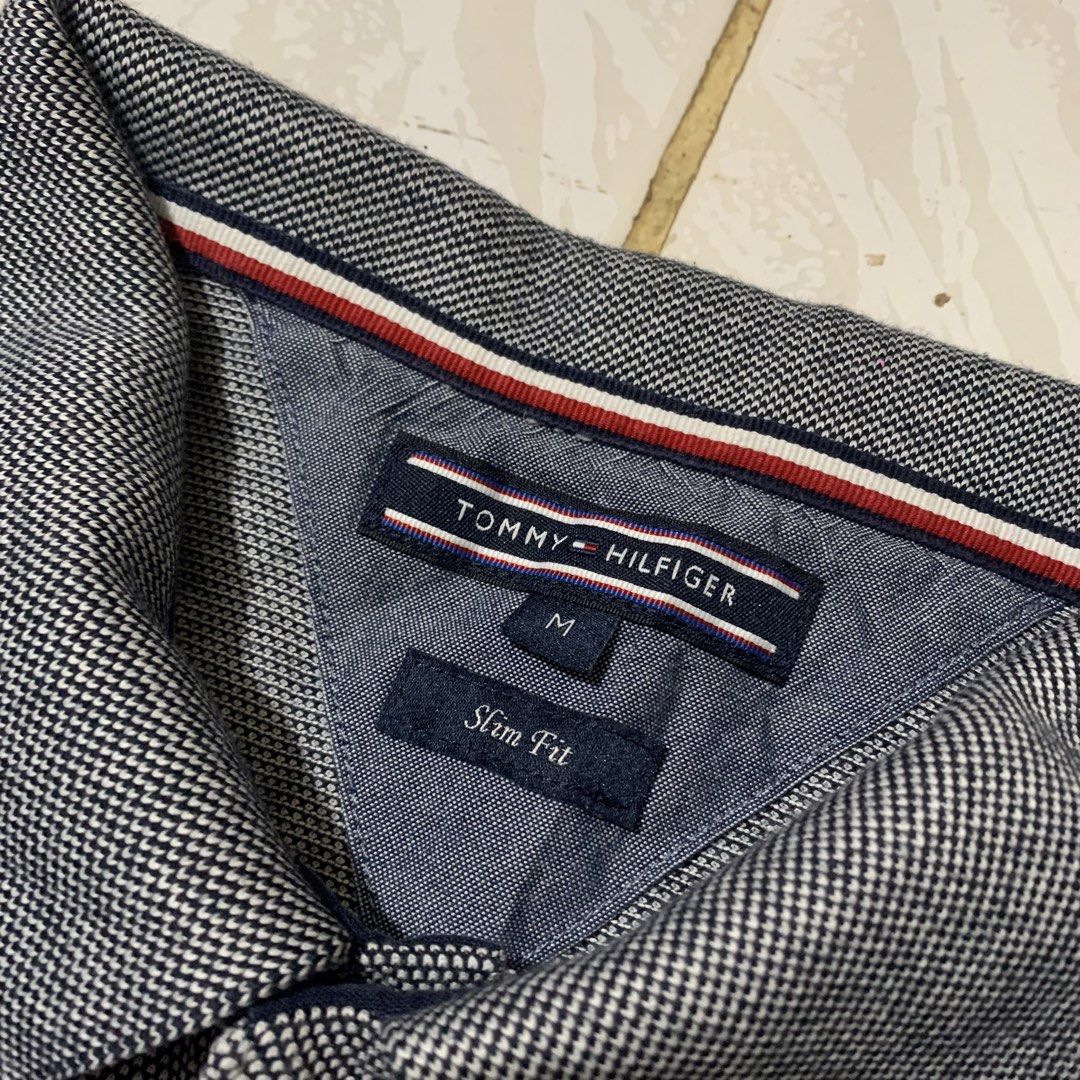 Tommy Hilfiger Polo Shirt (Category: Tshirts & Polo Shirts ) located in Cebu City. Submitted by johnferrer96412 (Listing ID 1467235789, Image 3). Description: Tommy Hilfiger Polo Shirt Medium Width 19 Length 26-27 Excellent condition Dm📩.